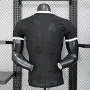 REAL MADRID EDICION ESPECIAL NEGRO BLANCO 25/26 HOMBRE (VERSIÓN JUGADOR)