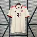 BAYERN MUNICH III 24/25 HOMBRE