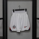 PANTALONES CORTOS CHIVAS GUADALAJARA VISITA 26/27 (VERSIÓN JUGADOR)