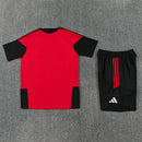 CONJUNTO MANCHESTER UNITED ENTRENAMIENTO ROJO 26/27 HOMBRE
