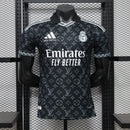 JERSEY REAL MADRID EDICION ESPECIAL DISEÑADOR V2 26/27 HOMBRE (VERSIÓN JUGADOR)