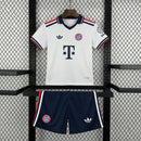 JERSEY BAYERN MUNICH VISITA 26/27 CONJUNTO INFANTIL