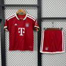 JERSEY BAYERN MUNICH LOCAL 26/27 CONJUNTO INFANTIL