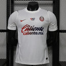 JERSEY CHIVAS DE GUADALAJARA VISITA 26/27 HOMBRE (VERSIÓN JUGADOR)